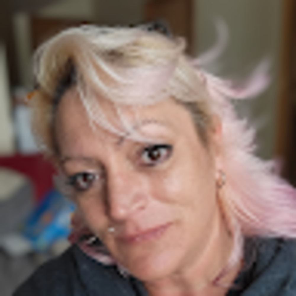 Meet your Posher, Sharon